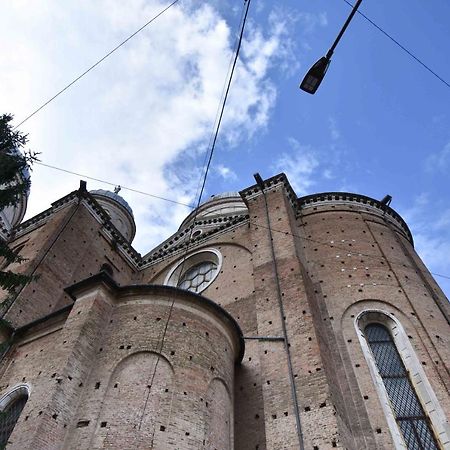 Prato Della Valle Studio Padua Exterior foto